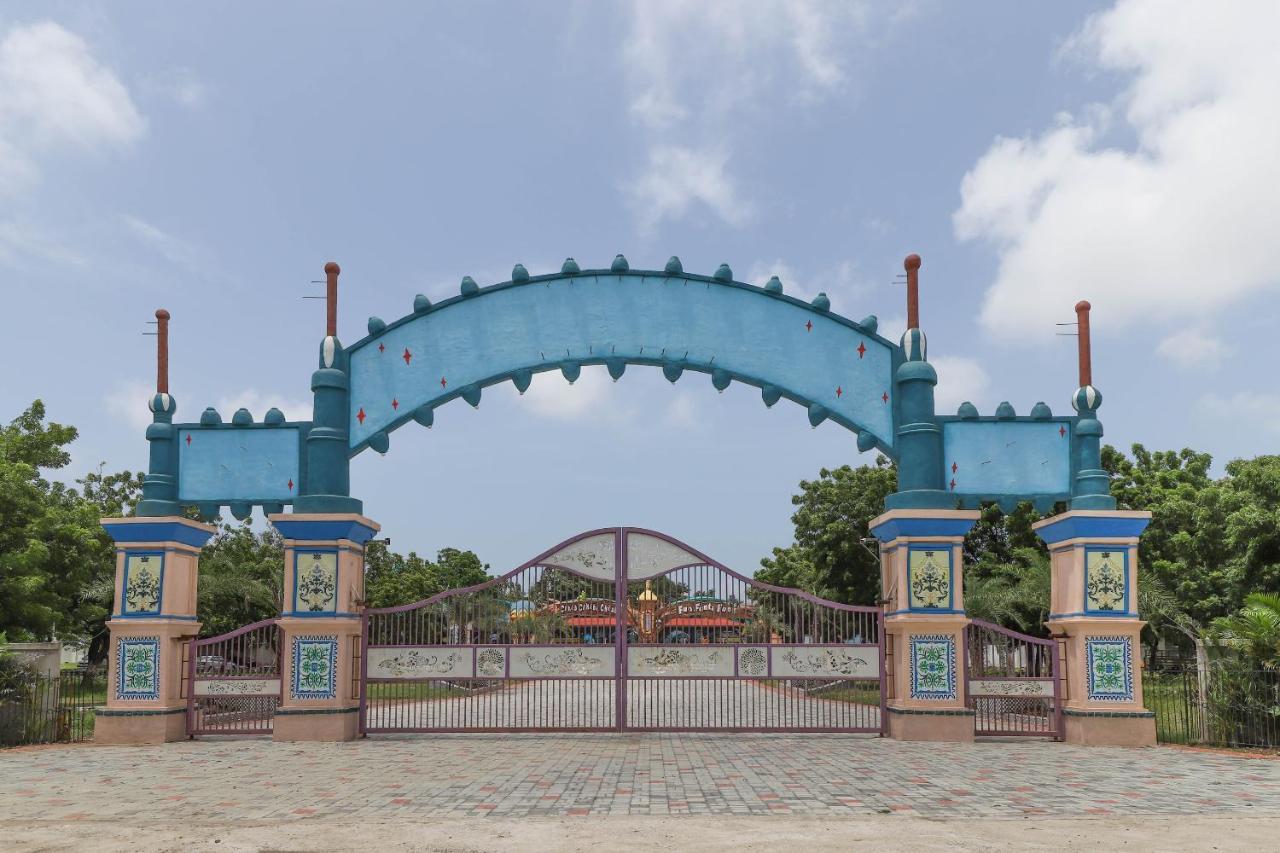 Capital O 49279 Chhab Chhaba Chhab Water Fun Park & Resort Damka ภายนอก รูปภาพ